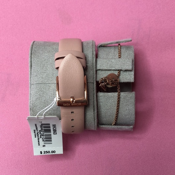 NEW Michael Kors Watch and Bracelet Rosegold MK3863